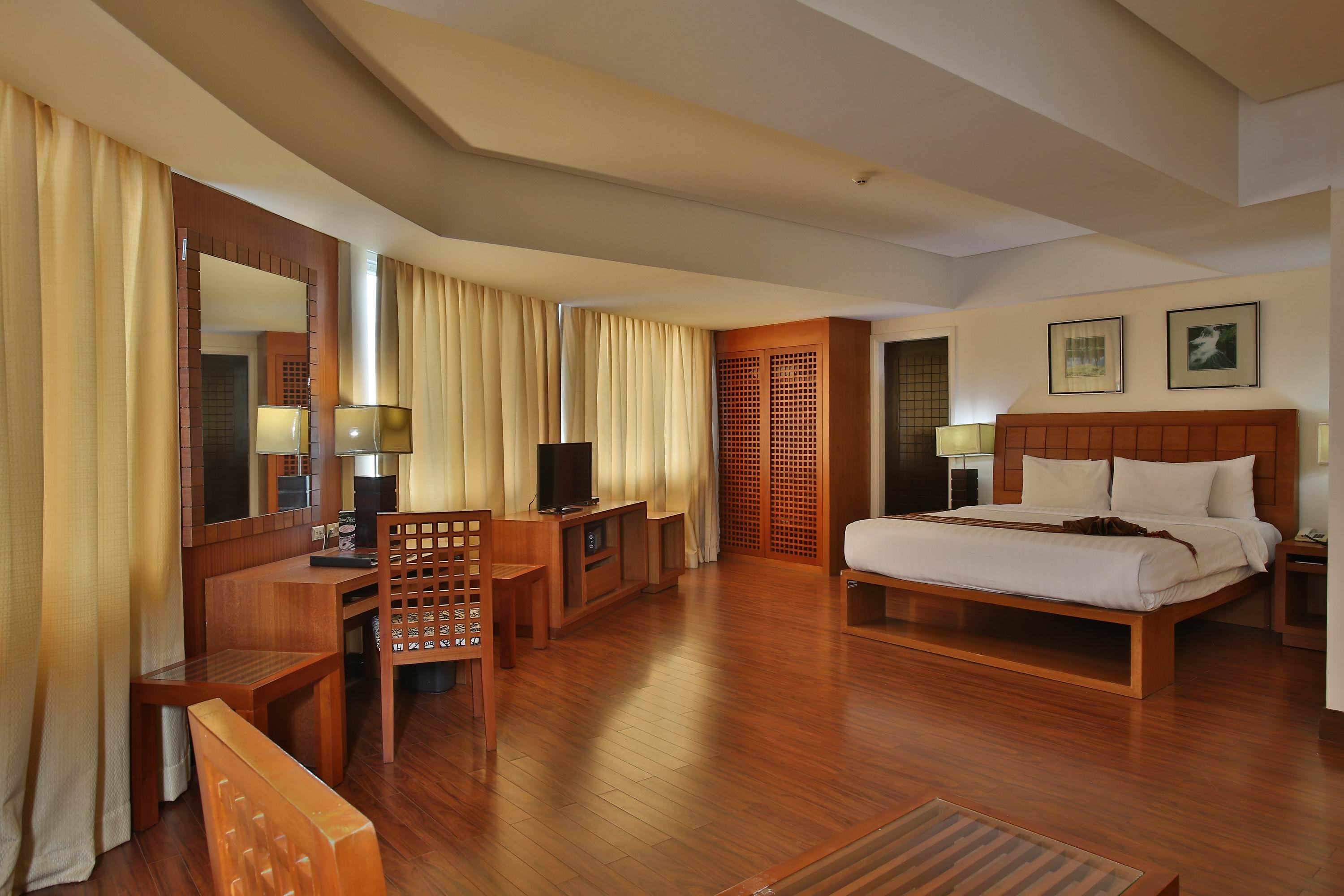 Crown Regency Hotel & Towers Cebu Ngoại thất bức ảnh
